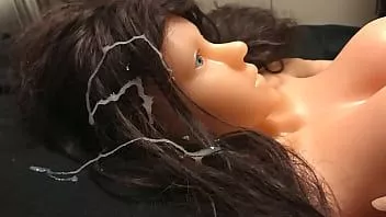 Reproducir Otra gran corrida con mucho semen en el cabello