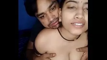Reproduzir Garotas sensuais se masturbam e fazem sexo no site da câmera de sexo: 63kt.net casal real ev