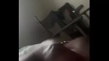 Oynat Jam Heart Mjvis Teksas'ta yaşayan bir Kamerunlu ve whatsapp numarası 1 210 748 4896