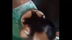 Reproduzir Mulher amadora curvilínea fica safada no banheiro
