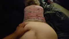 play Chubby Milf bekommt anal Hundestyle im Morgen Amateur Porno