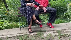 Играть BBW MILF не может насытиться этим большим членом на свежем воздухе